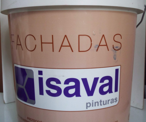 Фасадна фарба акрилова матова Ревісаль Лісо Isaval 4л 